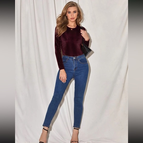 ⭐️3/$25 Shein Unity Ribbed Velvet Top Maroon Purple Size XL - Picture 4 of 9